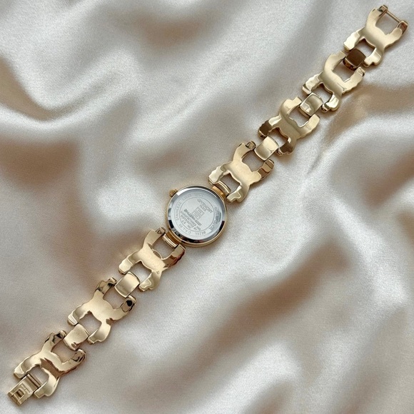 AUTHENTIC RARE VINTAGE GIVENCHY GOLD WATCH - Picture 6 of 7